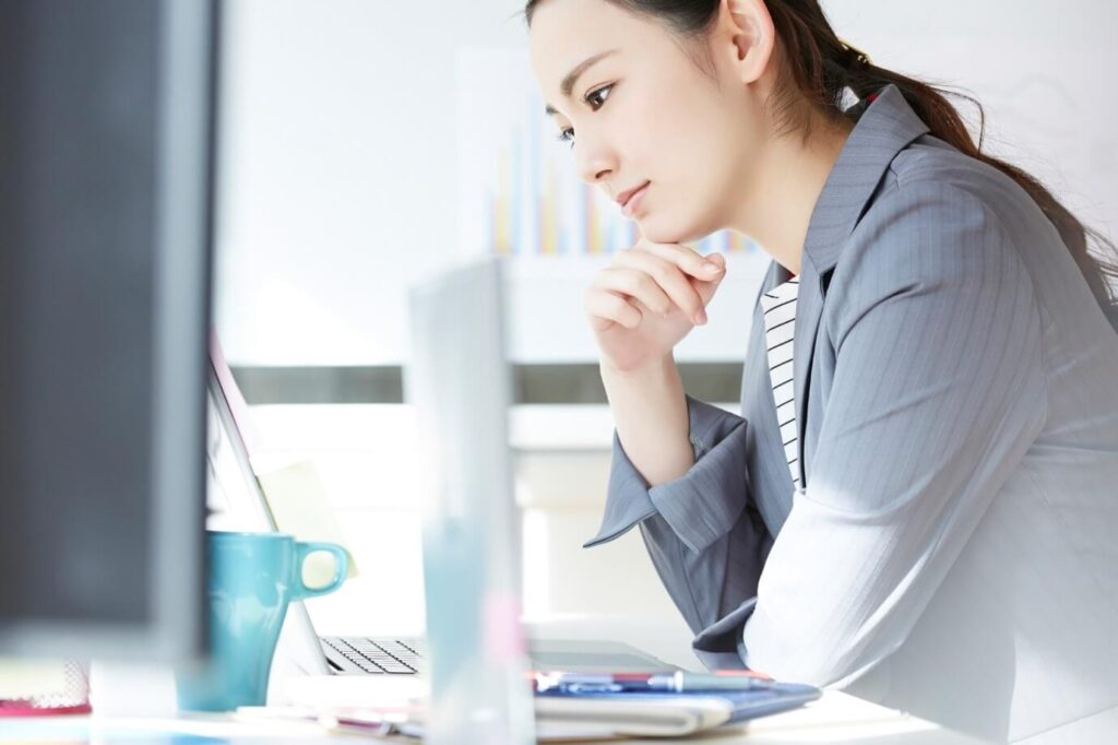 女性　悩み