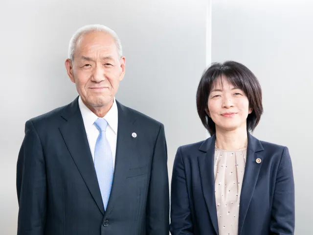 弁護士 須田 唯雄　藤田 佳代