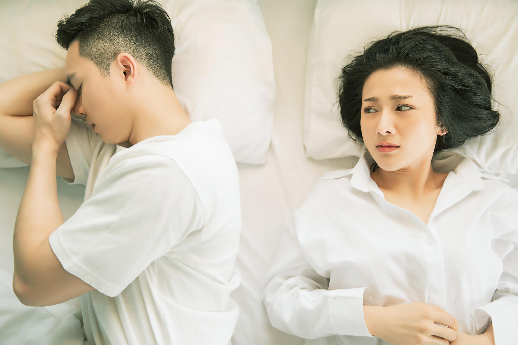 妻に愛情がない夫の行動とは？不倫の可能性がある場合の対処法も解説 | 法律相談ナビ